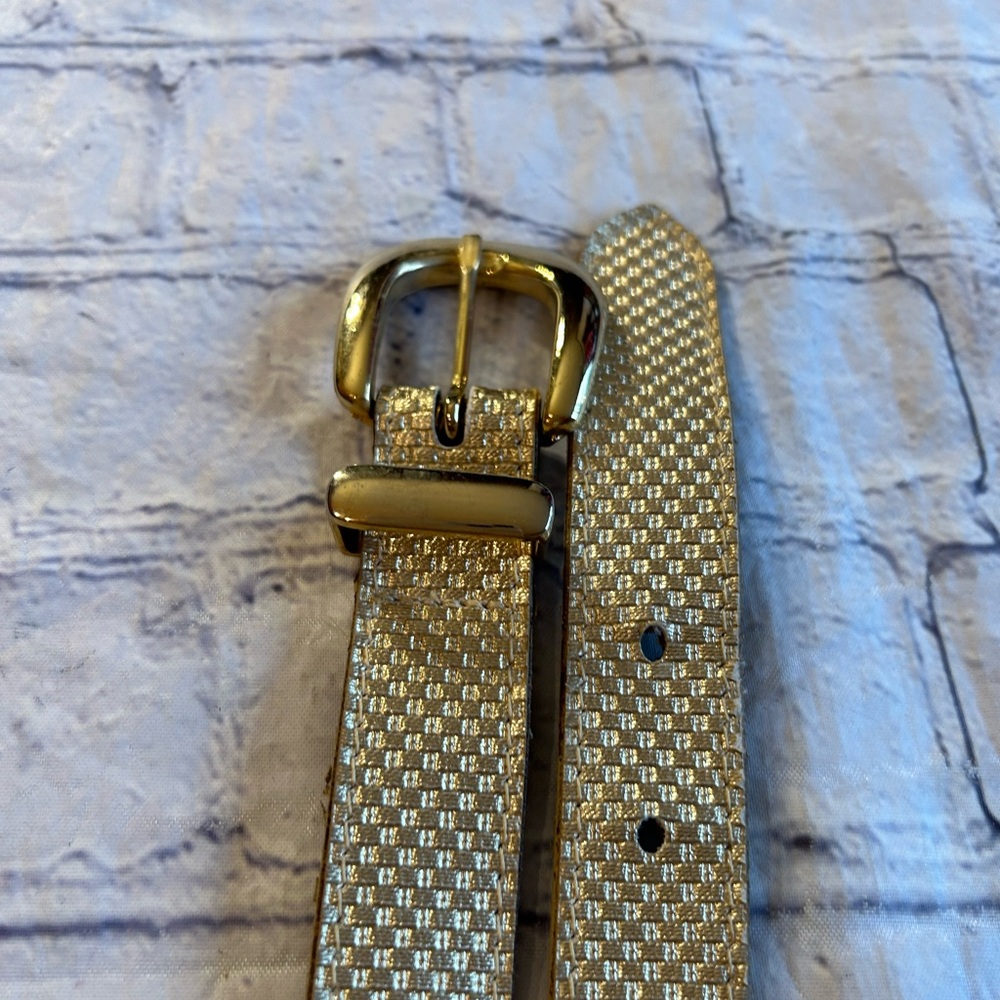 NAN LEWIS VINTAGE GOLD TONE BUCKLE AND TEXTURED WOMENS BELT - Picture 2 of 8